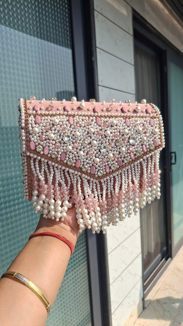 Patola Clutch